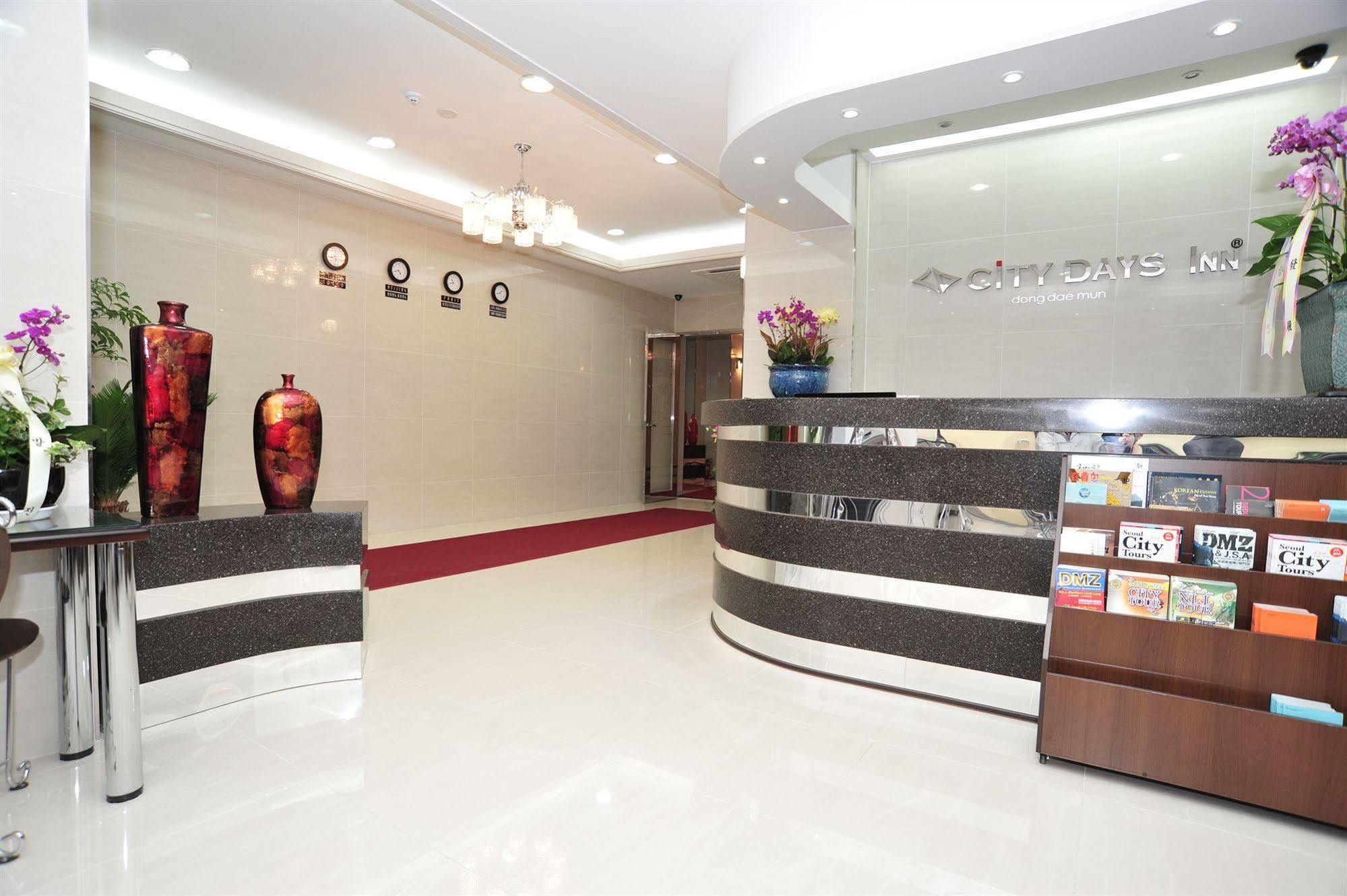 Global Inn Seoul Dongdaemun City Days Inn Zewnętrze zdjęcie