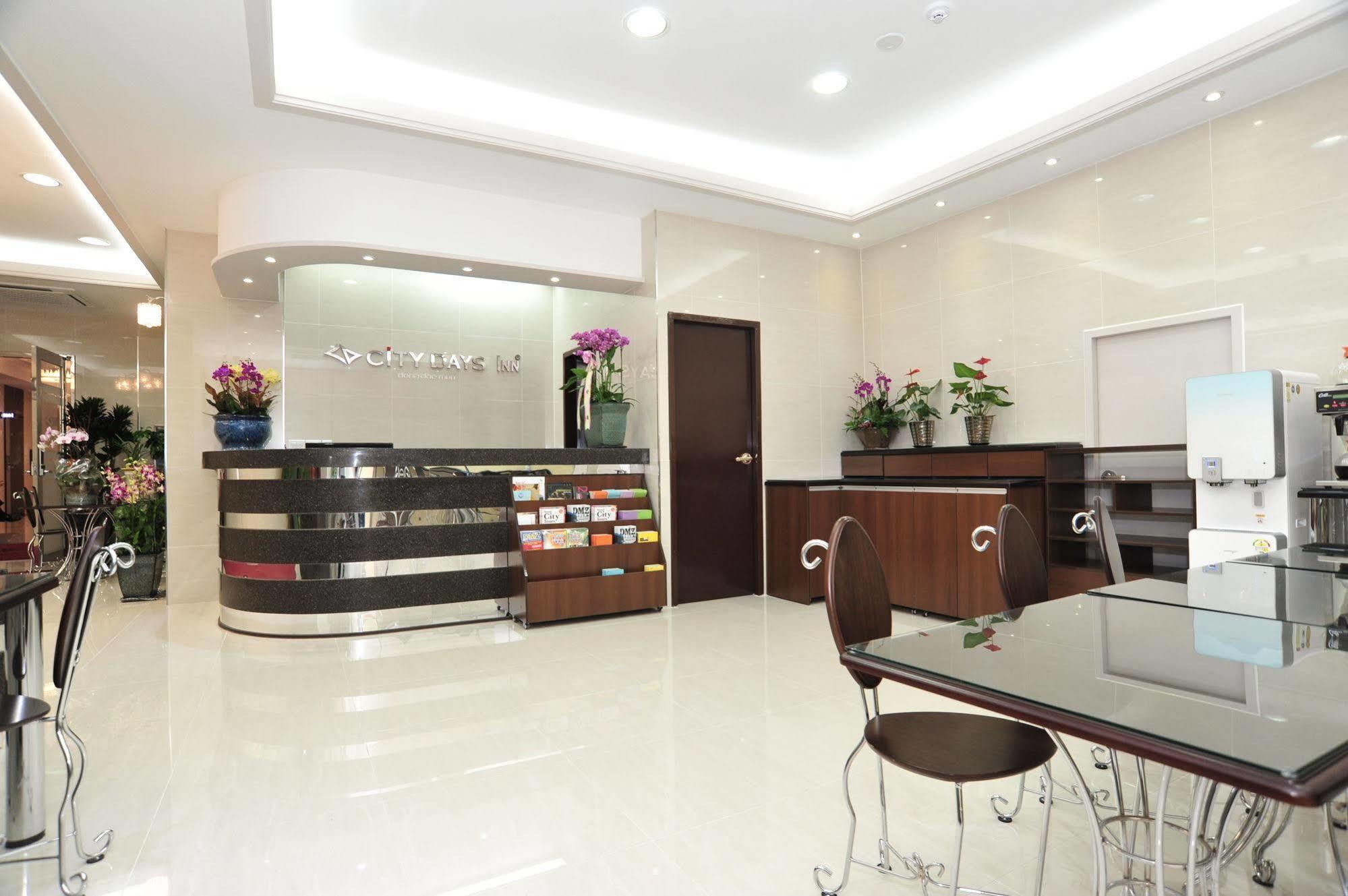 Global Inn Seoul Dongdaemun City Days Inn Zewnętrze zdjęcie